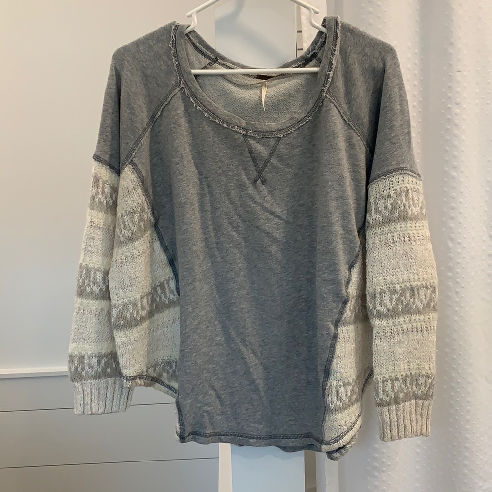 Free People Sweater Sweatshirt